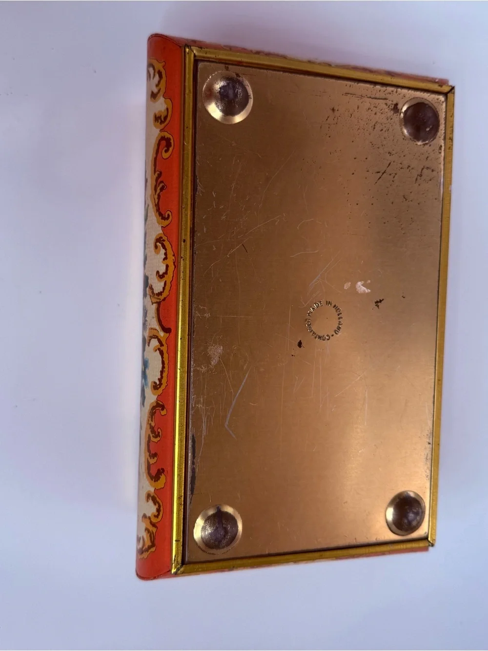 N/A hinged floral